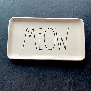 Rae Dunn Meow plate